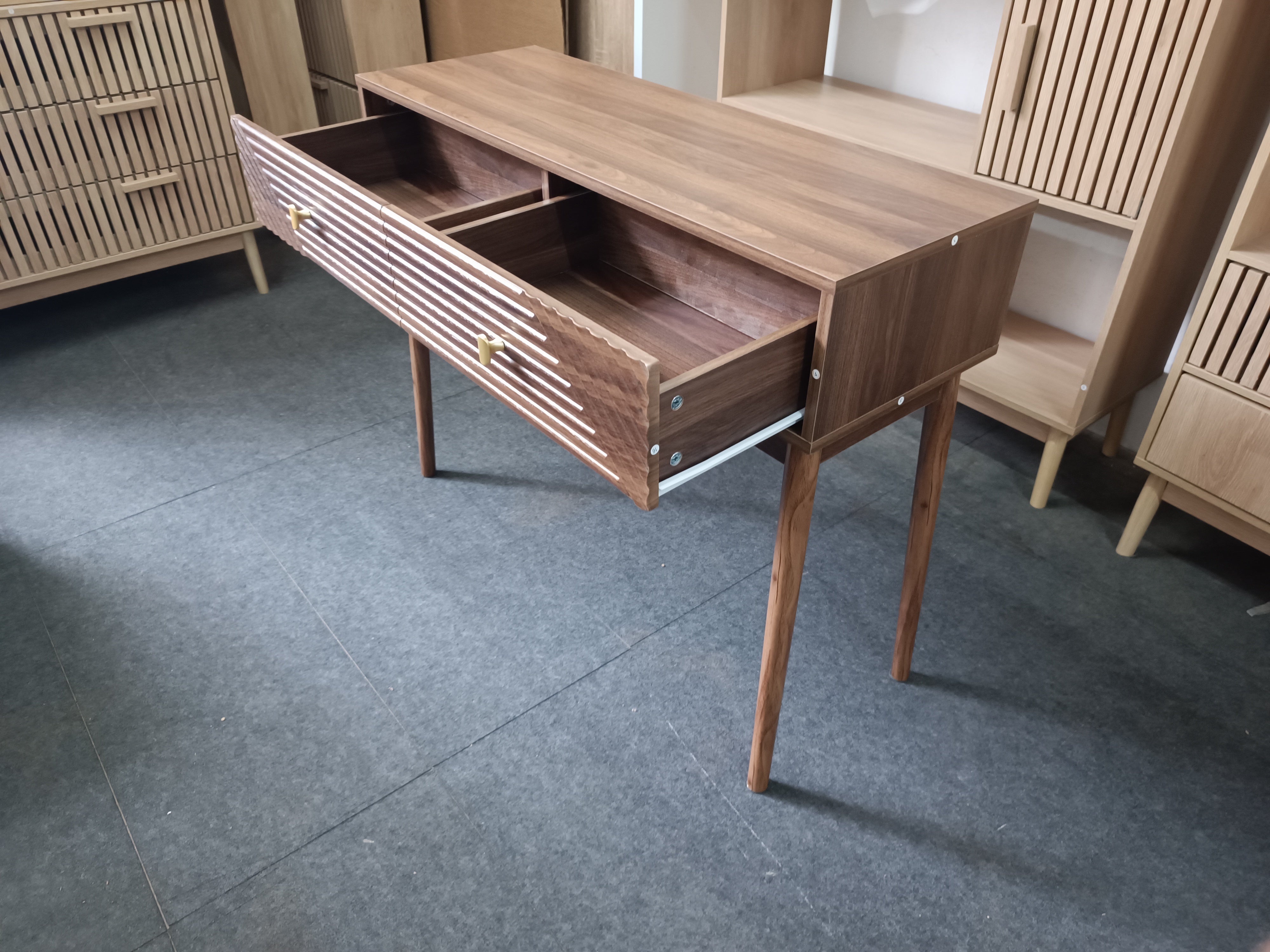 Logidon Consoletafel Walnoot 100x35x80 cm met Twee Laden