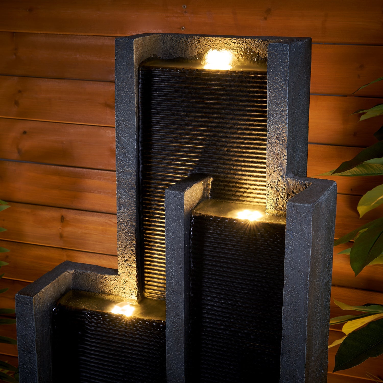 Logidon 128 cm moderne waterfontein gemaakt van polyresin zwarte LED