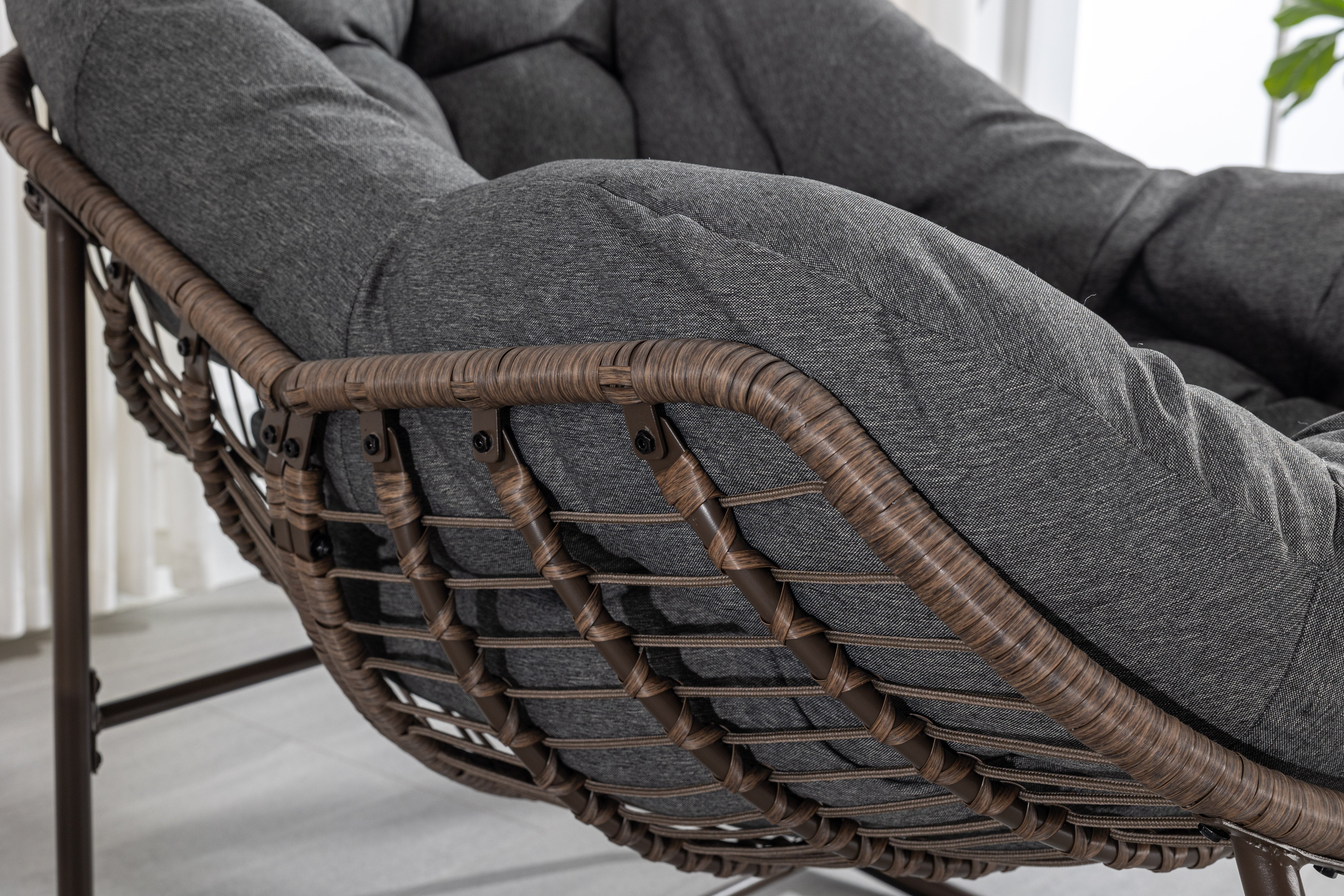 Logidon Outdoor Egg Chair Schommelstoel Donkergrijs met Dik Kussen