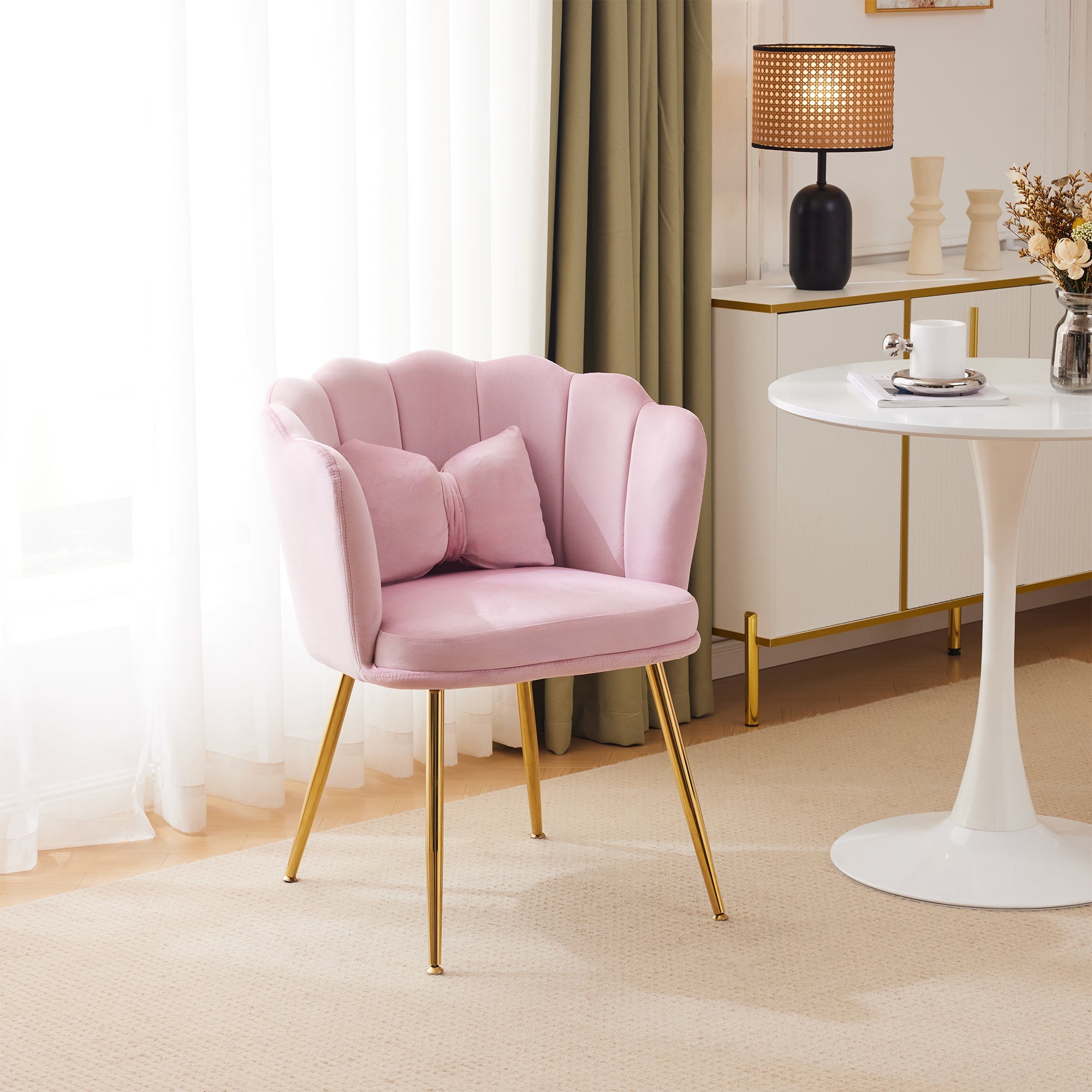 Logidon moderne roze fluwelen fauteuil met bloemblaadjesrugleuning