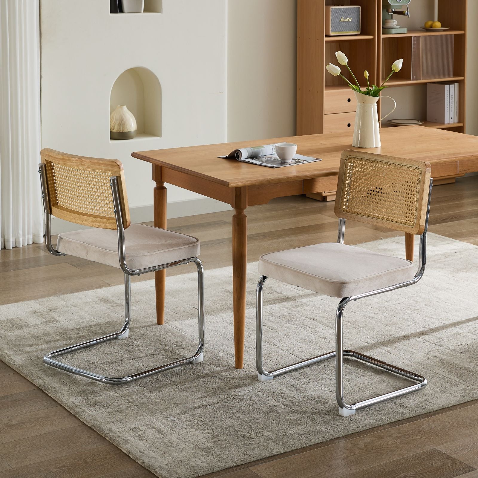 Logidon eettafel stoelen set van 2 velours zitting rotan rugleuning chroom frame beige