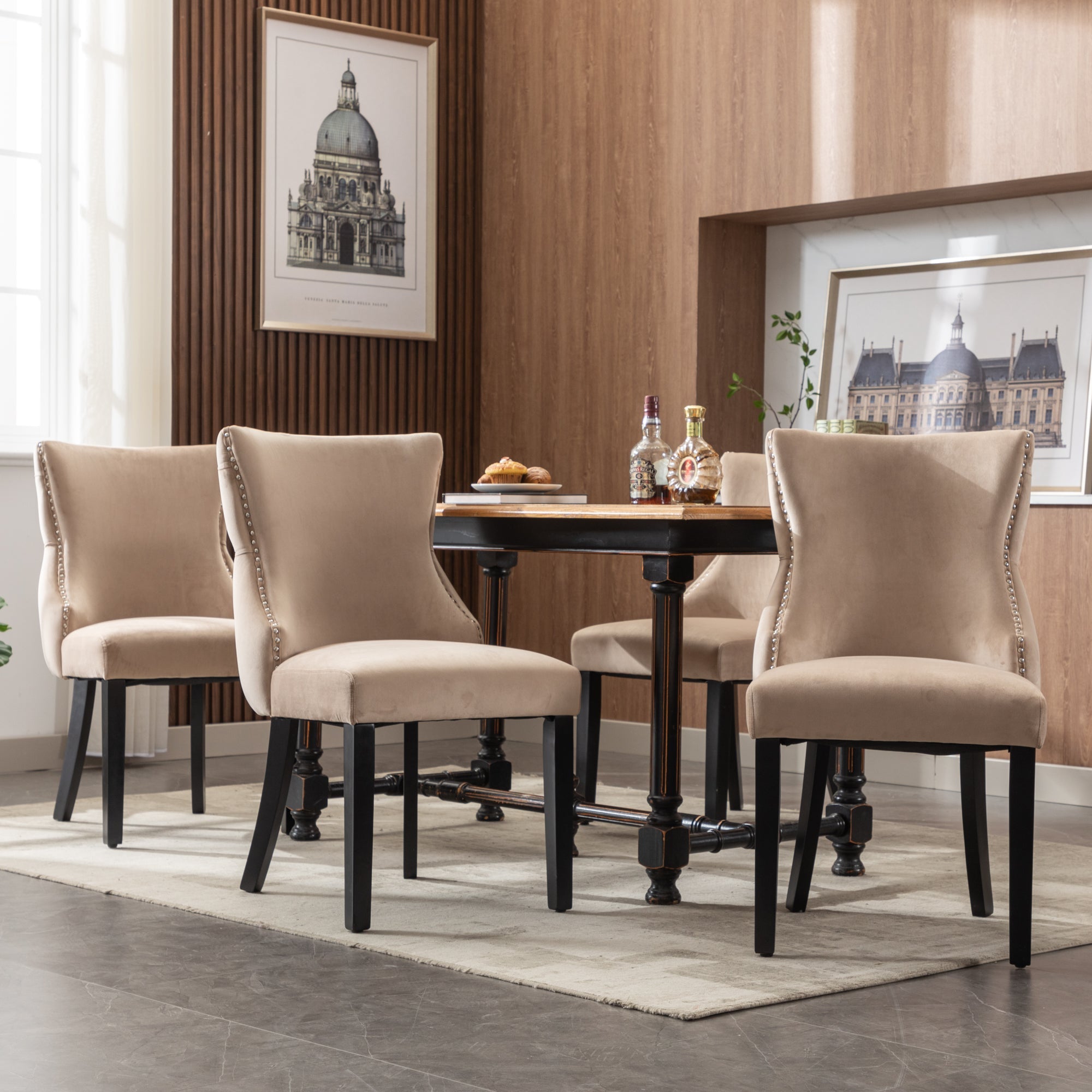 Logidon 4-poots stoel beige fluweel met doorgestikt massief houten frame met knopen