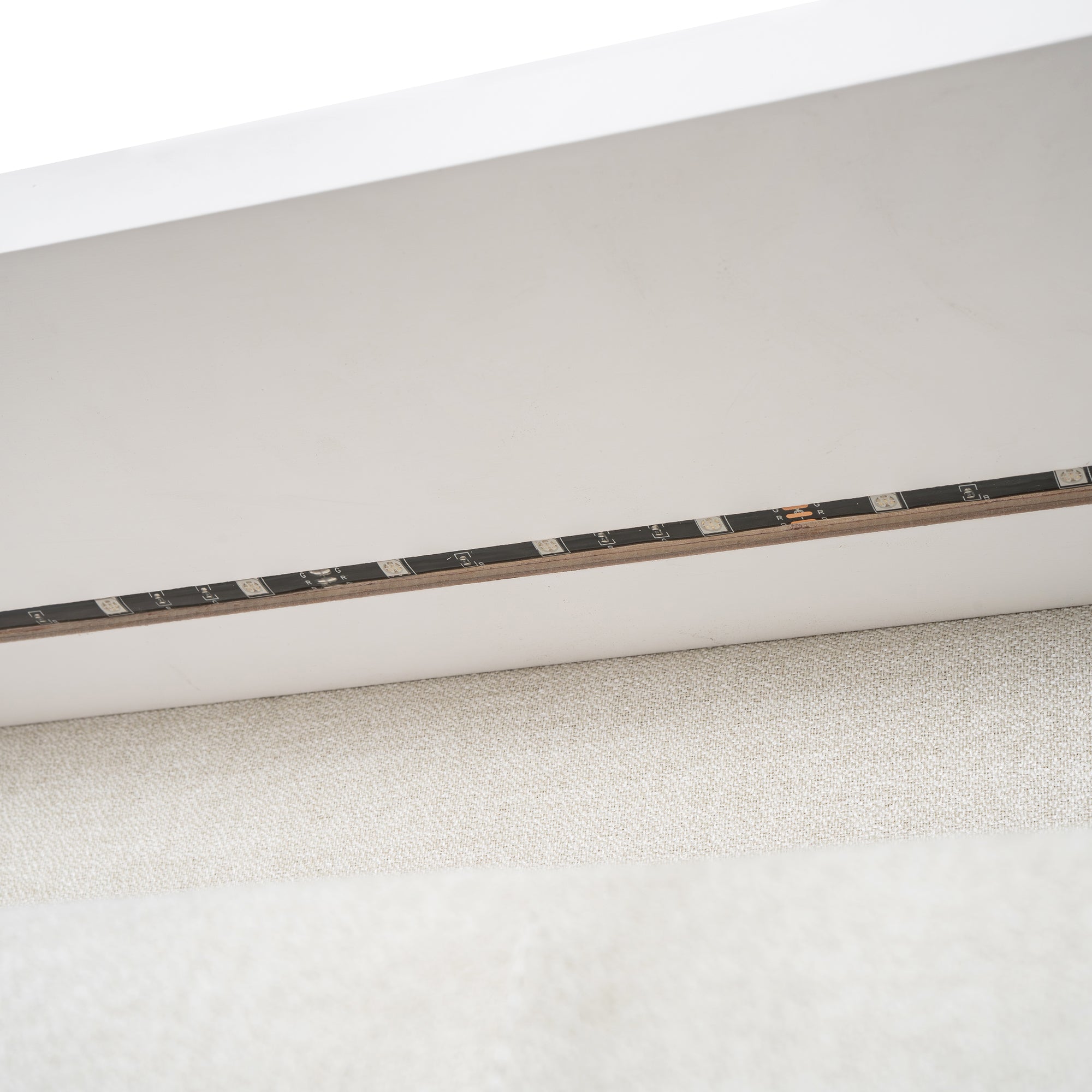 Logidon gestoffeerd bed 160x200 cm beige linnen met LED app bediening