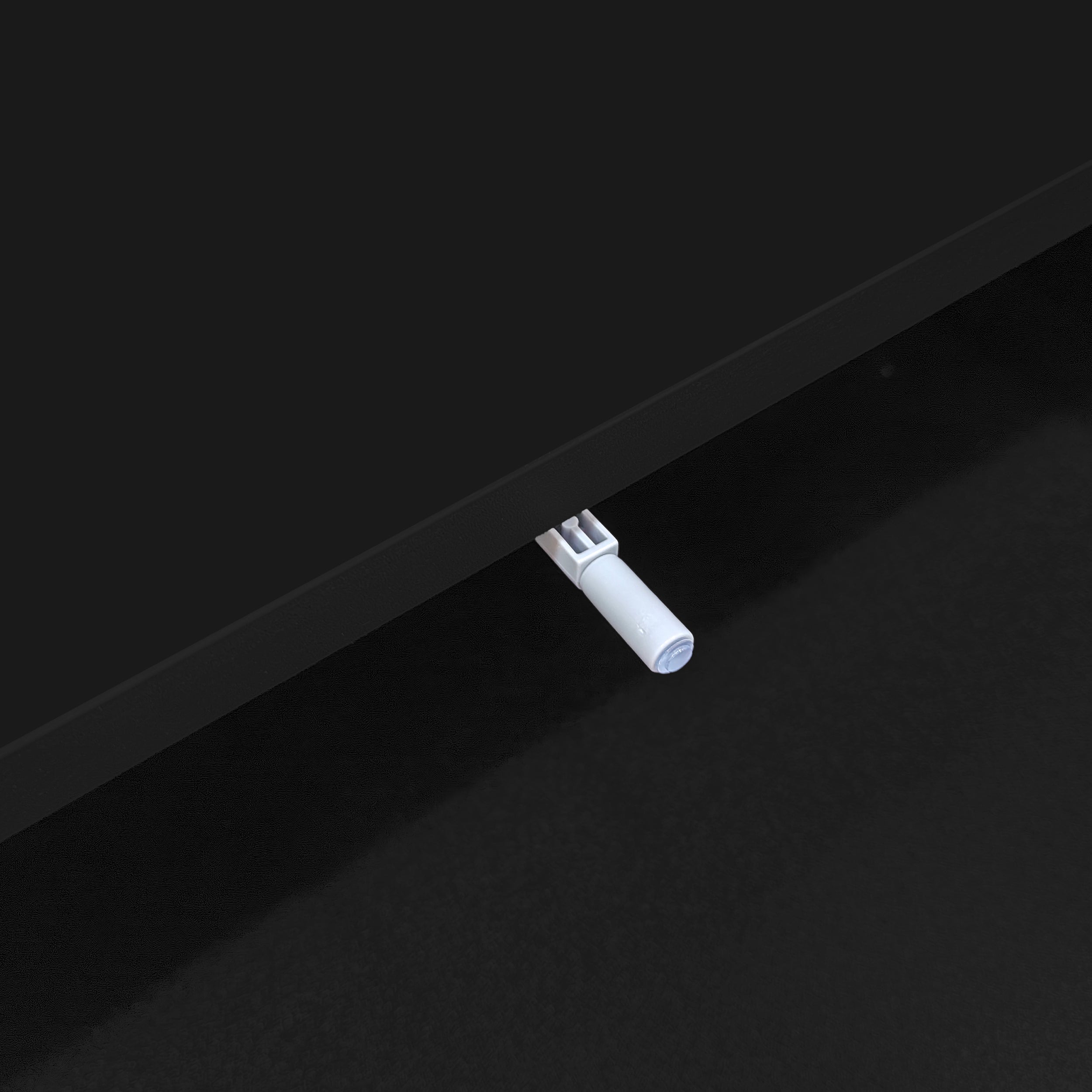 Logidon zwarte tv-standaard met glazen planken LED-app-bediening