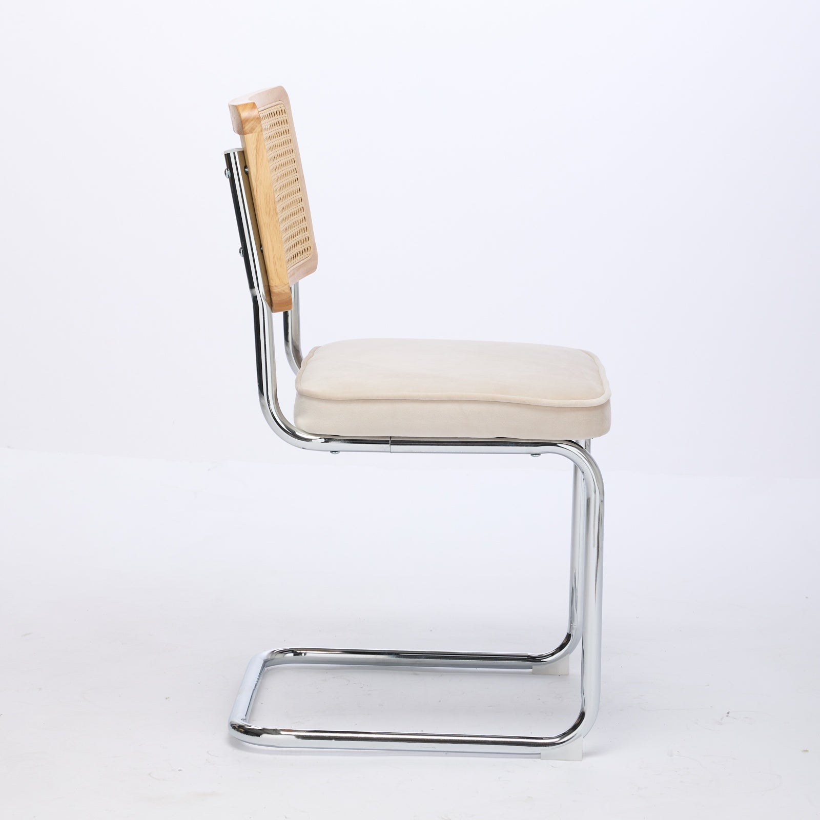 Logidon eettafel stoelen set van 2 velours zitting rotan rugleuning chroom frame beige