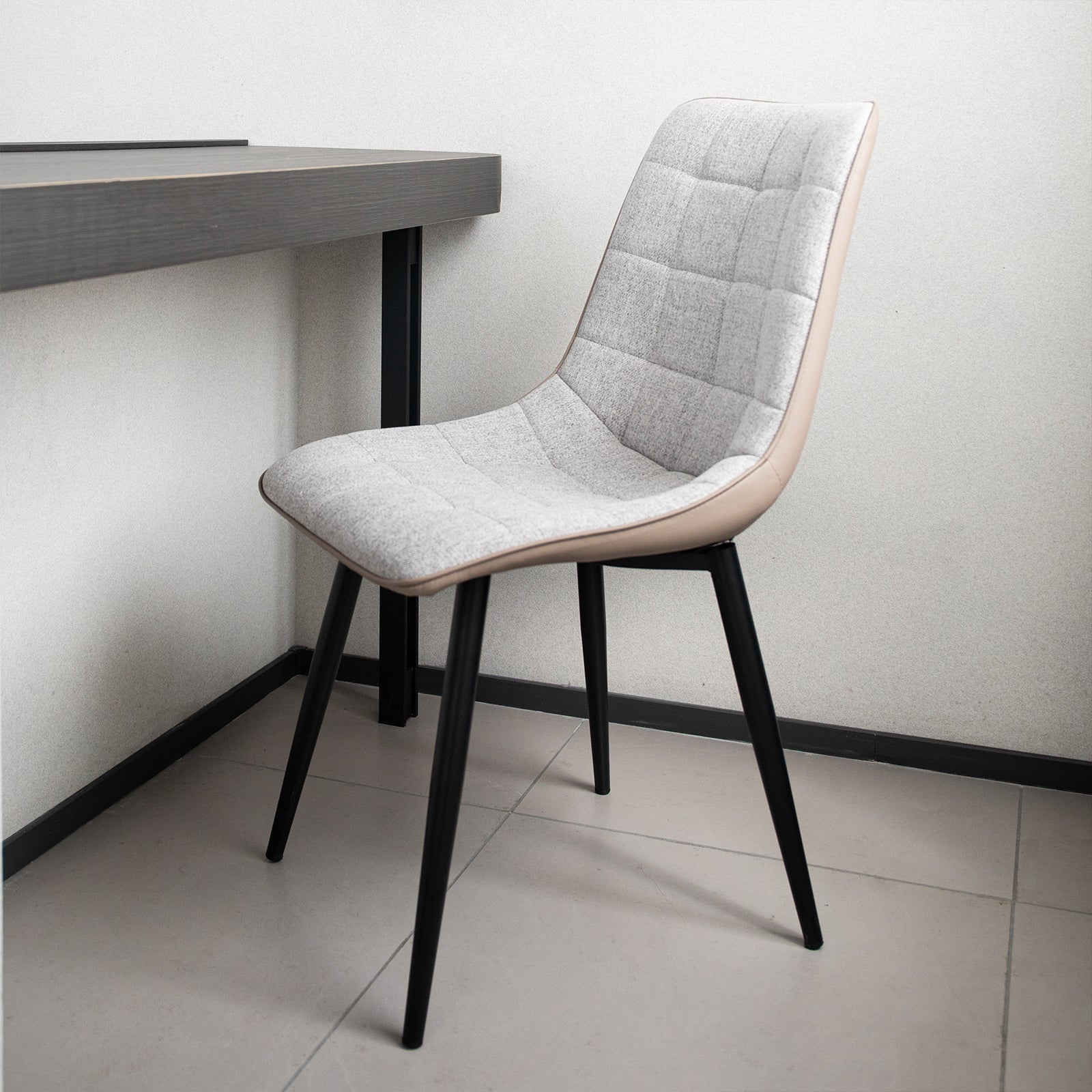 Logidon set van 2 gestoffeerde stoelen grijs linnen stof kunstleer metalen frame
