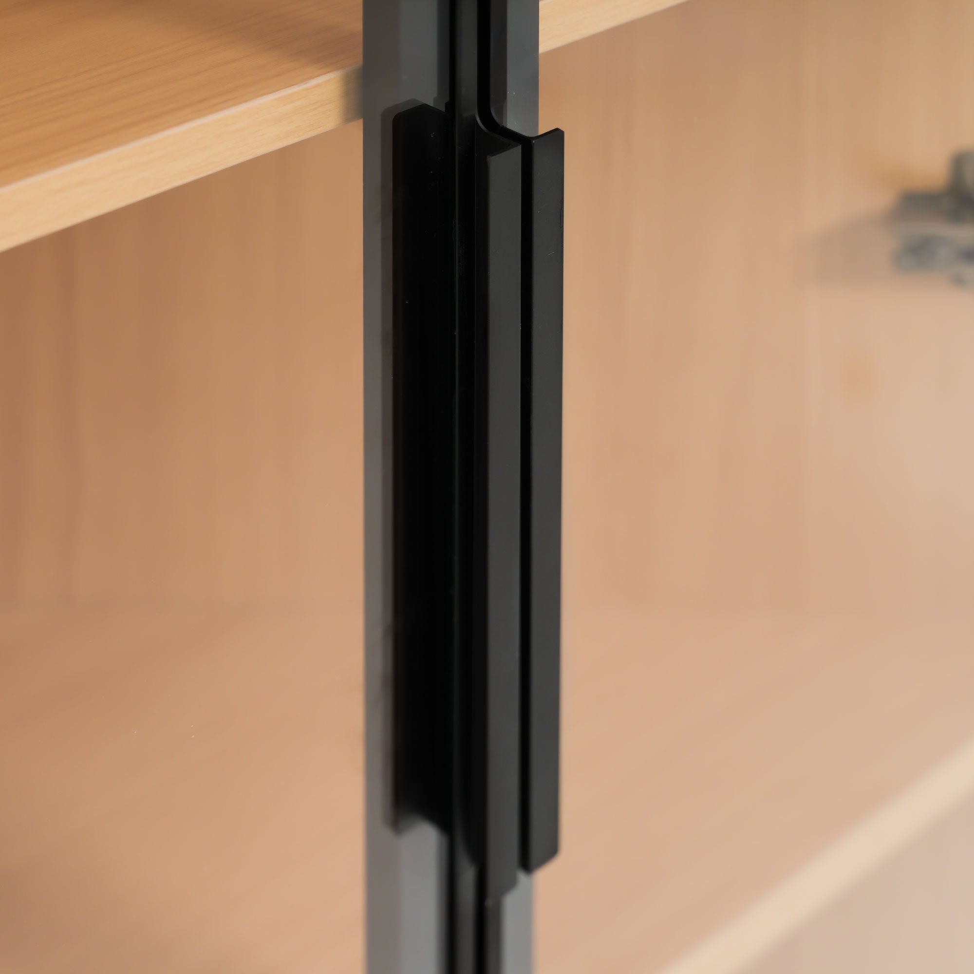 Logidon LED glazen vitrine 62 cm 35 cm 160 cm eiken hoekvitrine met deur