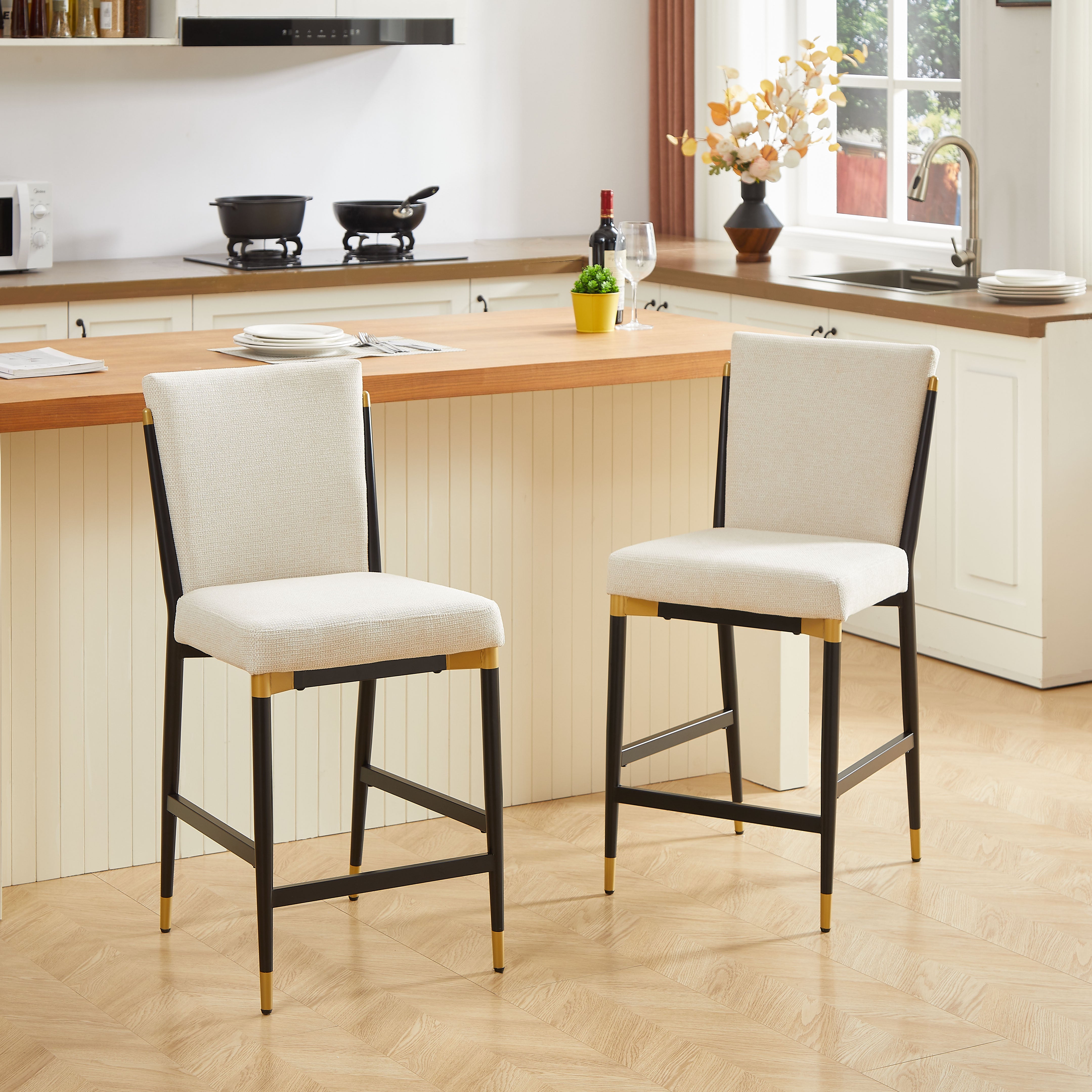 Logidon set van 2 barkrukken op toonbankhoogte zwart goud frame beige stof