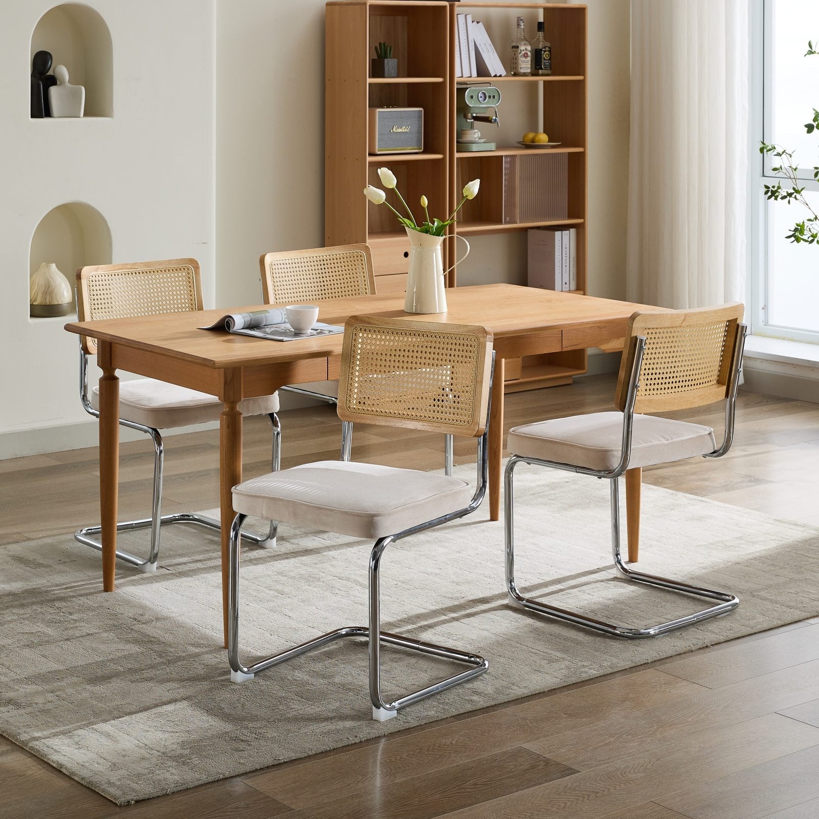 Logidon eettafel stoelen set van 2 velours zitting rotan rugleuning chroom frame beige