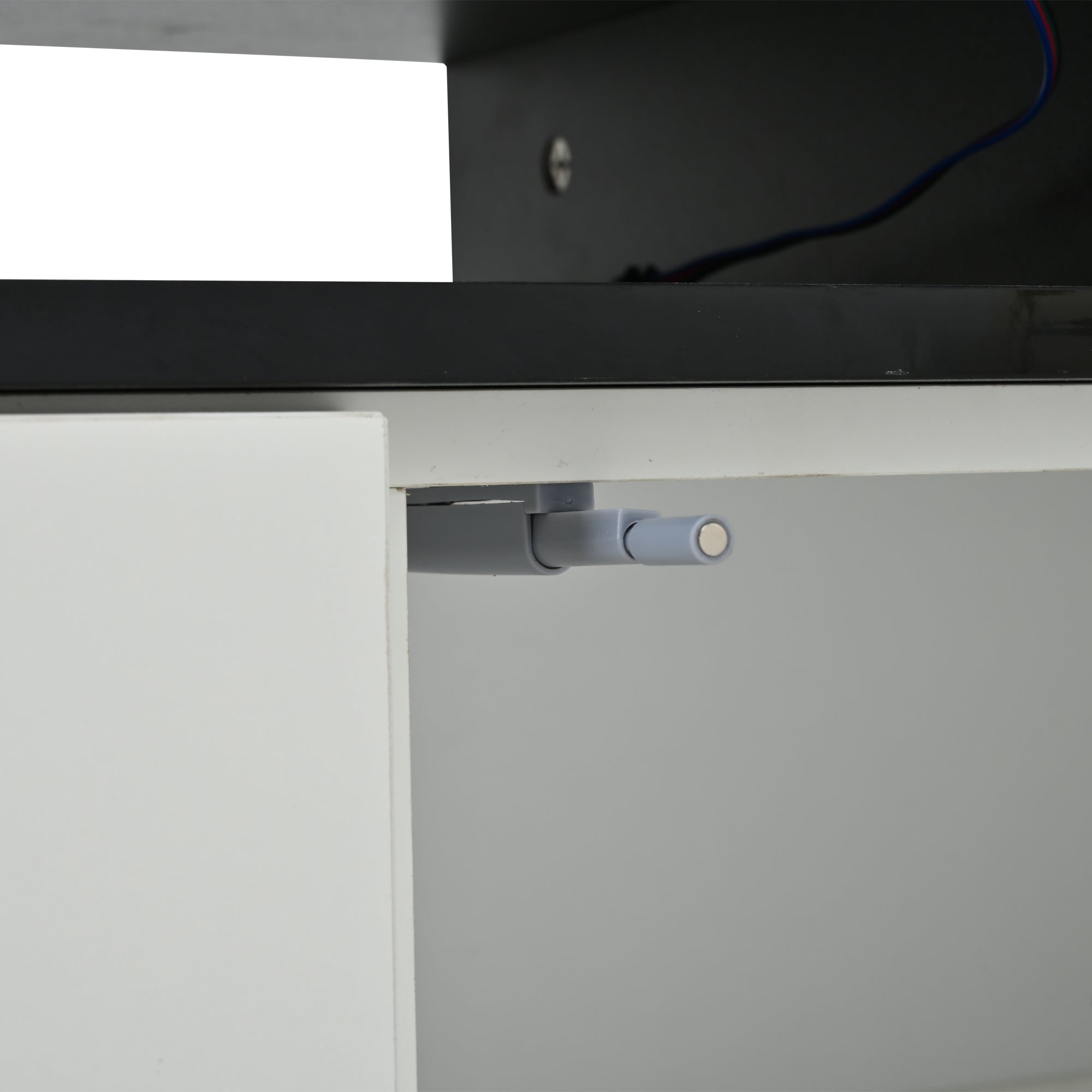 Logidon wit hoogglans dressoir 140 cm met LED, 2 deuren, 3 lades