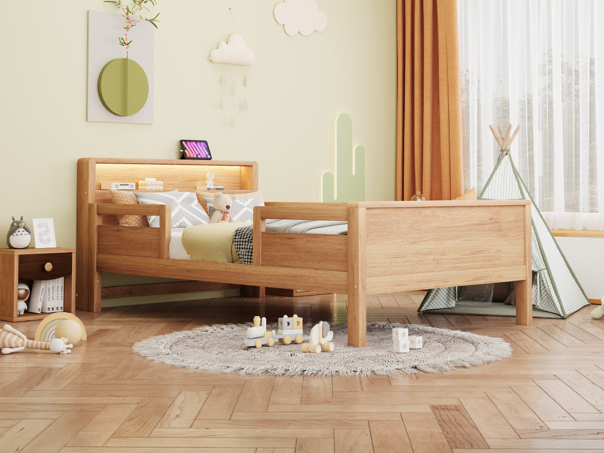 Logidon houten bed 90x200 cm naturel met USB-C stopcontact en LED