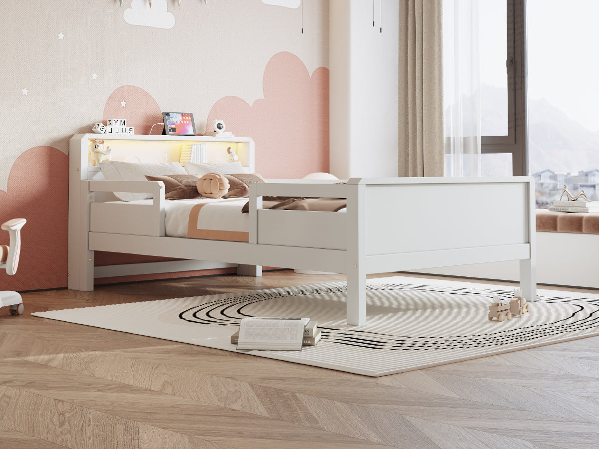 Logidon houten bed 90x200 cm USB C oplaadpunt LED hoofdbordplank wit