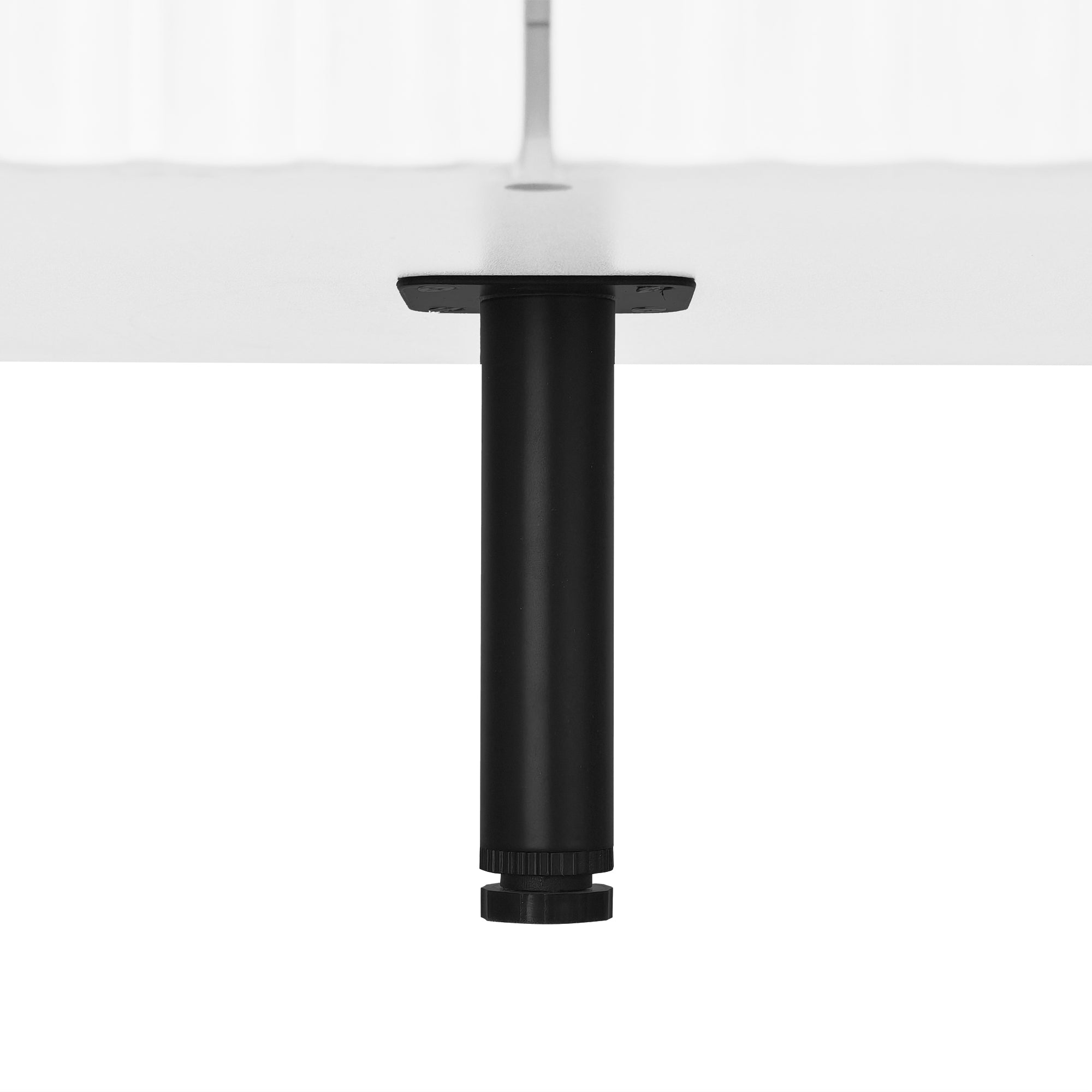 Logidon wit dressoir met gouden handgrepen en verstelbare planken