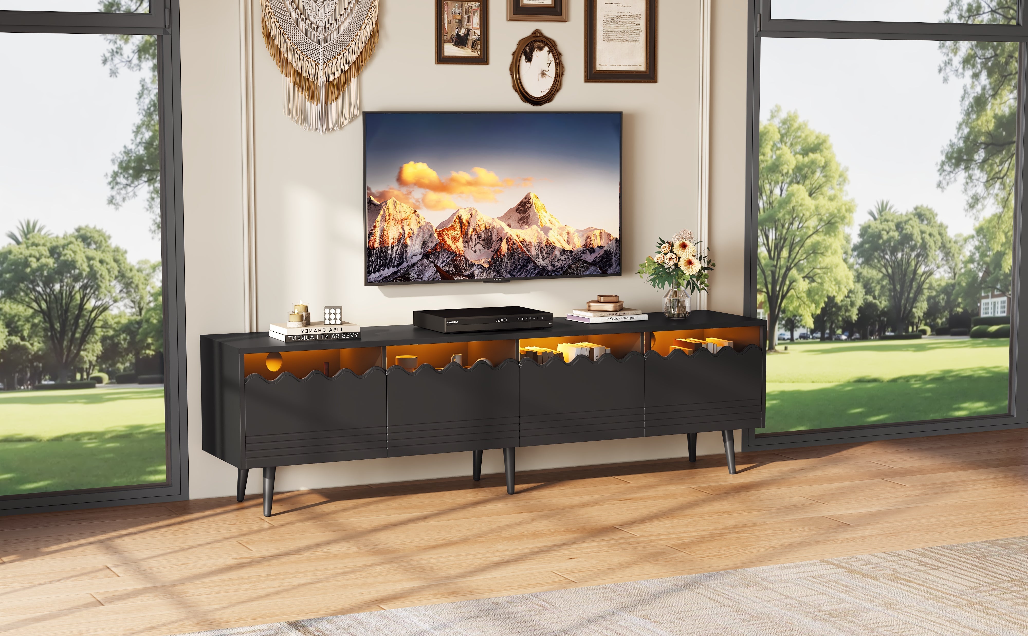 Logidon 176x38x45 cm zwart TV-lowboard met LED-verlichting