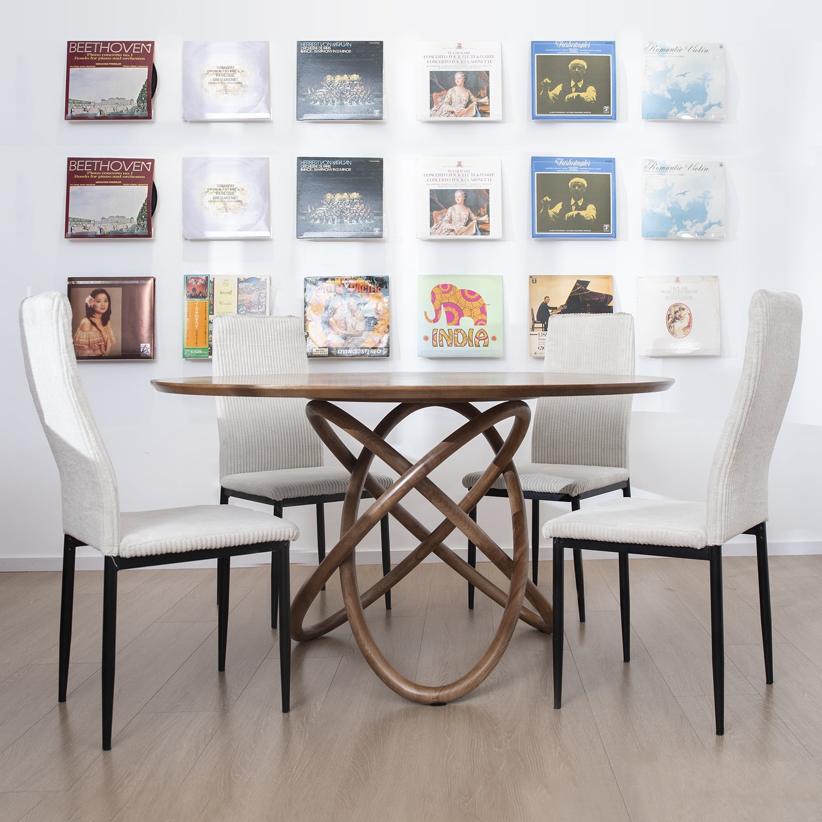 Logidon Eetkamerstoel set van 4 beige corduroy hoge rugleuning