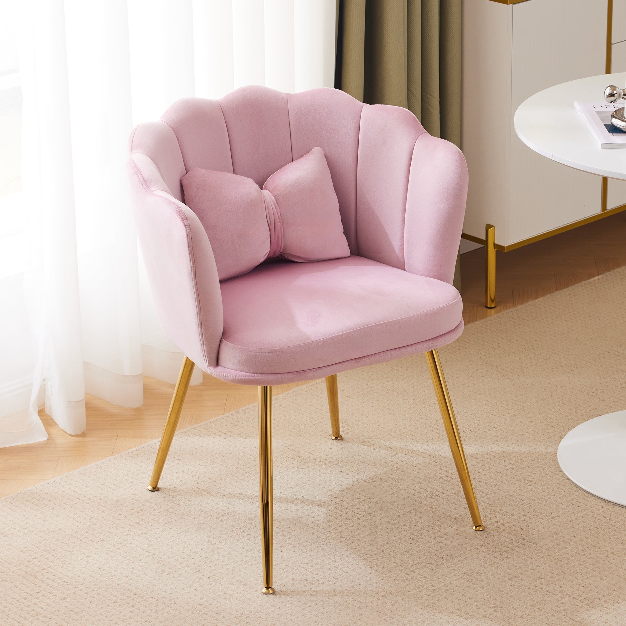 Logidon moderne roze fluwelen fauteuil met bloemblaadjesrugleuning