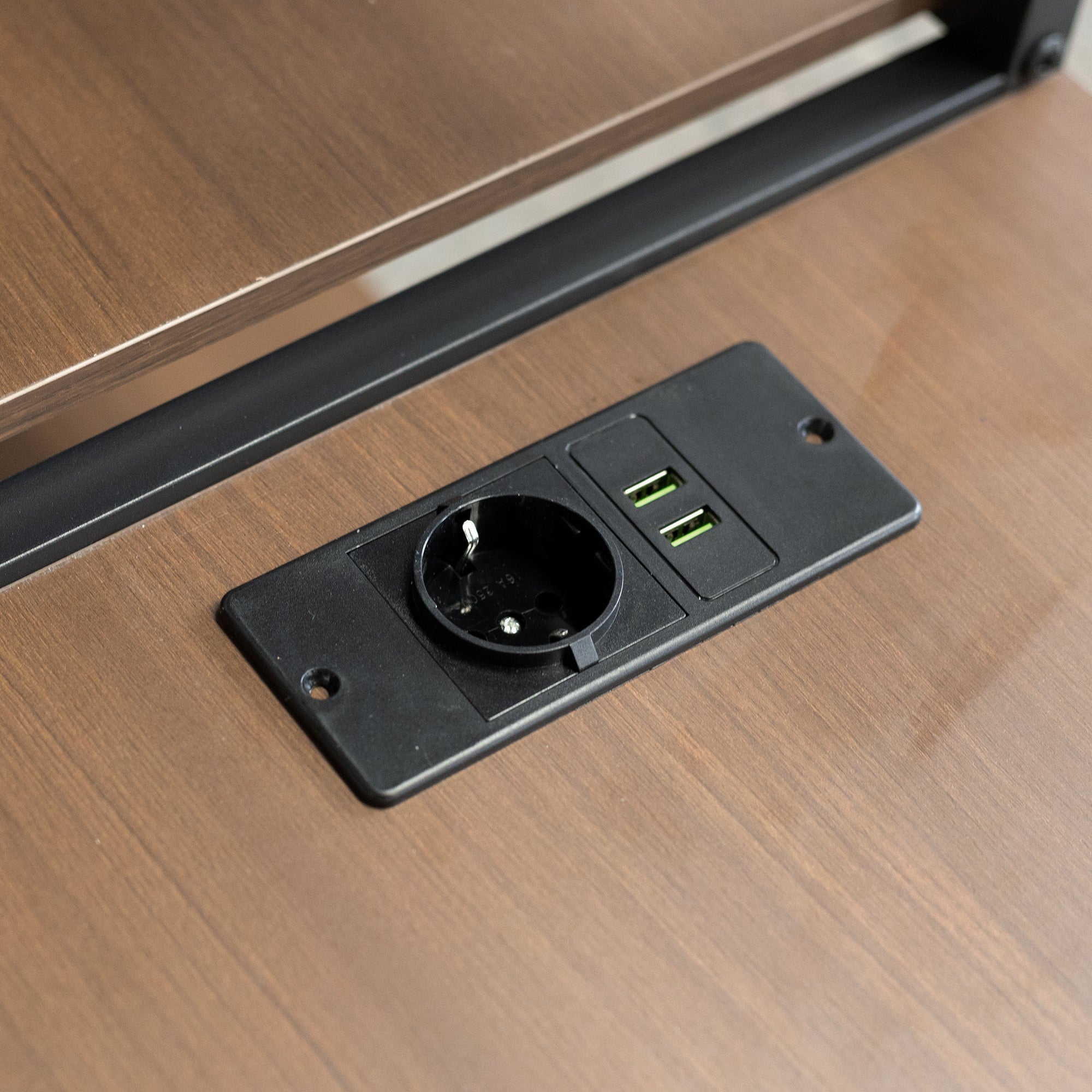 Logidon hoogslaper 90x200 met tv-meubel en stopcontact zwart
